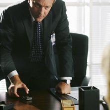 V Roark Critchlow Nell Episodio There Is No Normal Anymore 135638