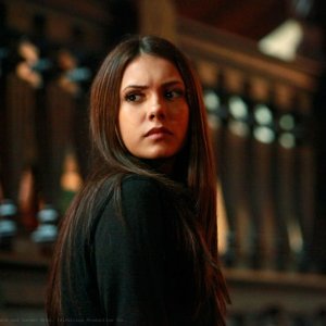 Nina Dobrev nell'episodio Haunted di The Vampire Diaries