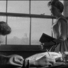 Deborah Kerr e Pamela Franklin in una sequenza del film Suspense ( 1961 )