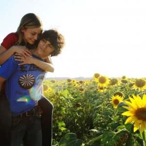 Veronica Oliver e Giuseppe Maggio in un'immagine del film Amore 14