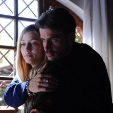 Veronica Olivier e Raniero Monaco di Lapio in una scena del film Amore 14