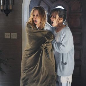 Brothers & Sisters: Calista Flockhart e Sally Field nell'episodio Zen & the Art of Mole Making