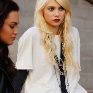 Jenny (Taylor Momsen) nell'episodio How to Succeed in Bassness di Gossip Girl