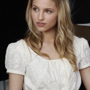 Glee: Dianna Agron nell'episodio Wheels