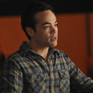 Nip/Tuck: John Hensley nell'episodio Jenny Juggs