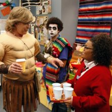 Community: Chevy Chase ed Yvette Nicole Brown nell'episodio Introduction to Statistics
