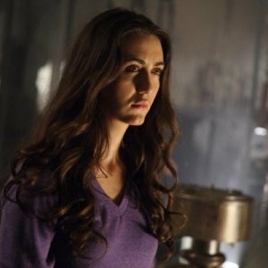 Madeline Zima in una scena di Strange Attractors della quarta stagione di Heroes
