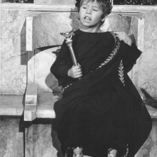 Loris Loddi interpreta il piccolo Cesarione nel kolossal Cleopatra.