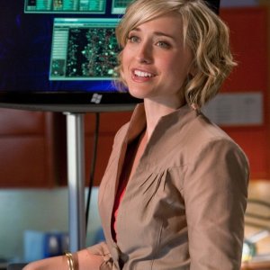 Chloe (Allison Mack) in una scena dell'episodio Kandor di Smallville