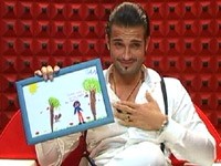 George Leonard commosso durante la seconda puntata del Grande Fratello 10