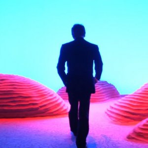 La sagoma dello stilista Valentino nel documentario L'ultimo imperatore, a lui dedicato