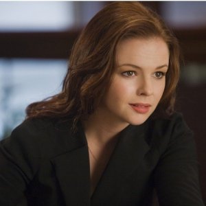 Un primo piano di Amber Tamblyn nel film Un alibi perfetto, di Peter Hyams