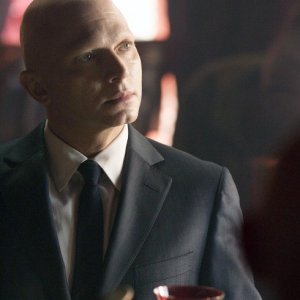 Fringe: Michael Cerveris è The Observer nell'episodio August