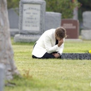 Melrose Place: Shaun Sipos nell'episodio Gower