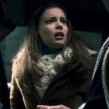 Gillian Jacobs in una scena di The Box