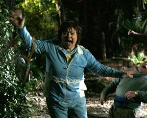 Patrika Darbo in una scena dell'horror Hatchet