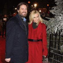 Jim Carrey con Jenny McCarthy alla premiere di A Christmas Carol