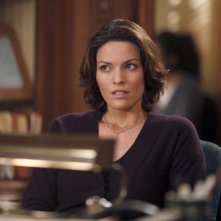 Law & Order: Alana De La Garza nell'episodio Dignity