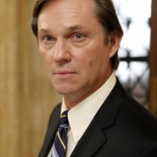 Law & Order: Richard Thomas nell'episodio Dignity