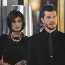 Ugly Betty: Eric Mabius e Jamie-Lynn Sigler nell'episodio Plus None