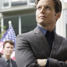 V: Scott Wolf in una scena dell'episodio A Bright New Day