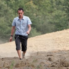 Elio Germano è tra i protagonisti del dramma 'La bella gente'.