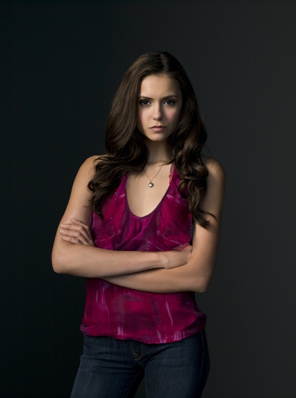 Nina Dobrev E Elena In Una Foto Promozionale Di The Vampire Diaries 126793