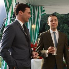 Mad Men: Jon Hamm e Vincent Kartheiser nell'episodio My Old Kentucky Home