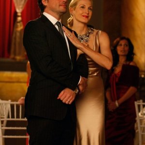 Matthew Settle e Kelly Rutherford in una scena dell'episodio They Shoot Humphreys, Don't They? di Gossip Girl