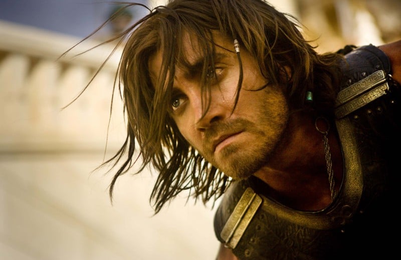 Un primo piano del Principe Dastan interpretato da Jake Gyllenhaal nel film Prince of Persia: Sands of Time