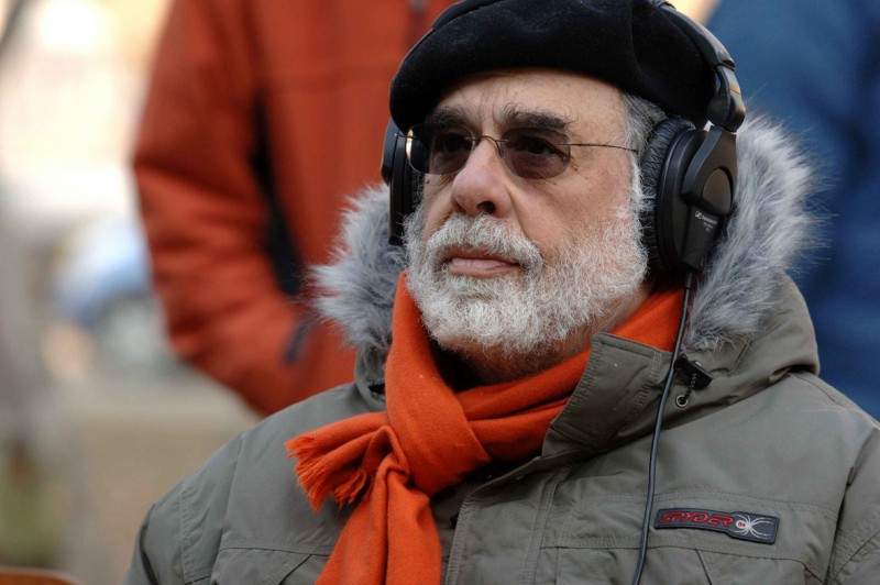 il regista Francis Ford Coppola sul set
