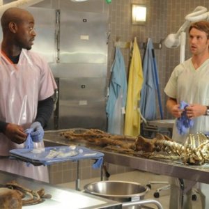 Omar Epps e Jesse Spencer in una scena di Brave Heart dalla sesta stagione di Dr. House: Medical Division