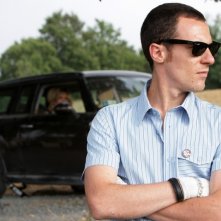 Una foto di Elio Germano nel dramma 'La bella gente'.