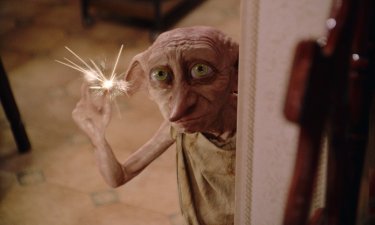 Dobby in una scena del film Harry Potter e la Camera dei Segreti