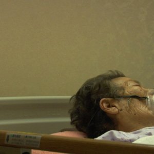 Una drammatica immagine di GRANDMOTHER di Yuki Kawamura (Giappone/Francia, 2009)