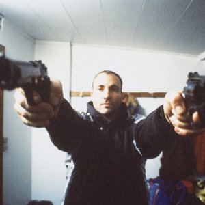 Una scena di PUSHER (Danimarca, 1996)