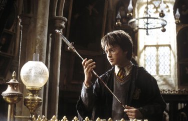 Daniel Radcliffe in una sequenza di Harry Potter e la camera dei segreti