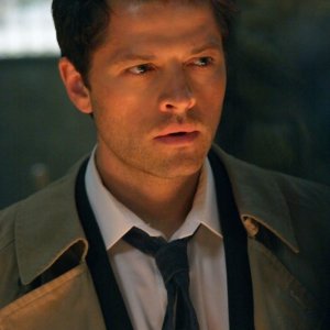 Supernatural: Misha Collins è Castiel nell'episodio Abandon All Hope...