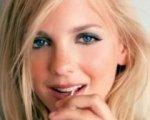 Anna Faris tra fidanzati gelosi e genitori divorziati