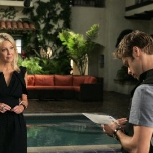 Melrose Place: Heather Locklear e Shaun Sipos nell'episodio June