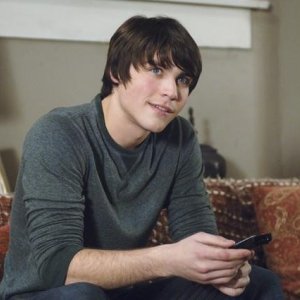 V: Logan Huffman nell'episodio It's Only The Beginning