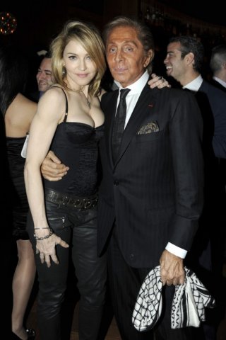 Madonna e Valentino alla premiere newyorkese del film Valentino: L'ultimo imperatore