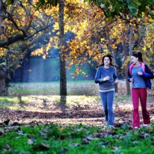 Claudia Gerini e Chiara Martegiani sono le protagoniste del film Meno male che ci sei