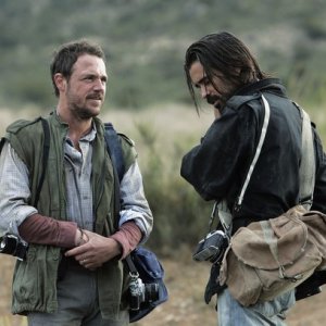 Colin Farrell e Jamie Sives nel dramma Triage, di Danis Tanovic