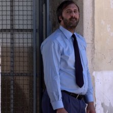 Francesco De Vito in una immagine del dramma Senza amore