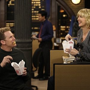 Accidentally on Purpose: la guest star Michael Rapaport con Jenna Elfman nell'episodio The Godfather