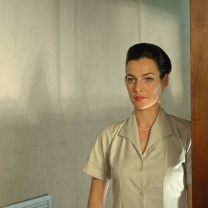 Ayelet Zurer in una scena di Adam Resurrected