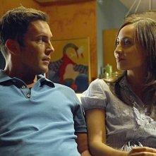 Dexter: Courtney Ford e Desmond Harrington in una scena dell'episodio Hungry Man