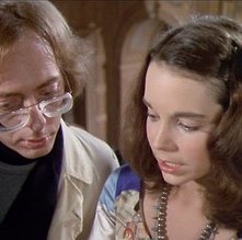 William Finley con Jessica Harper in una scena del film Il fantasma del palcoscenico (1974)