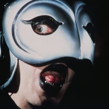 William Finley in una scena del film Il fantasma del palcoscenico (1974)